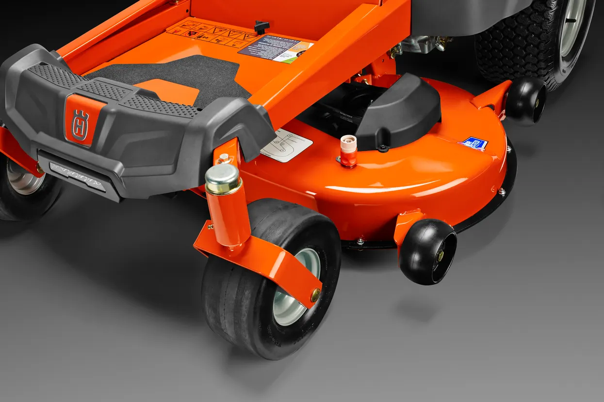 Husqvarna Z242F ClearCut 42-in. 21.5 HP Kawasaki V-Twin Zero-Turn Mower (Model 967953801) - view 3