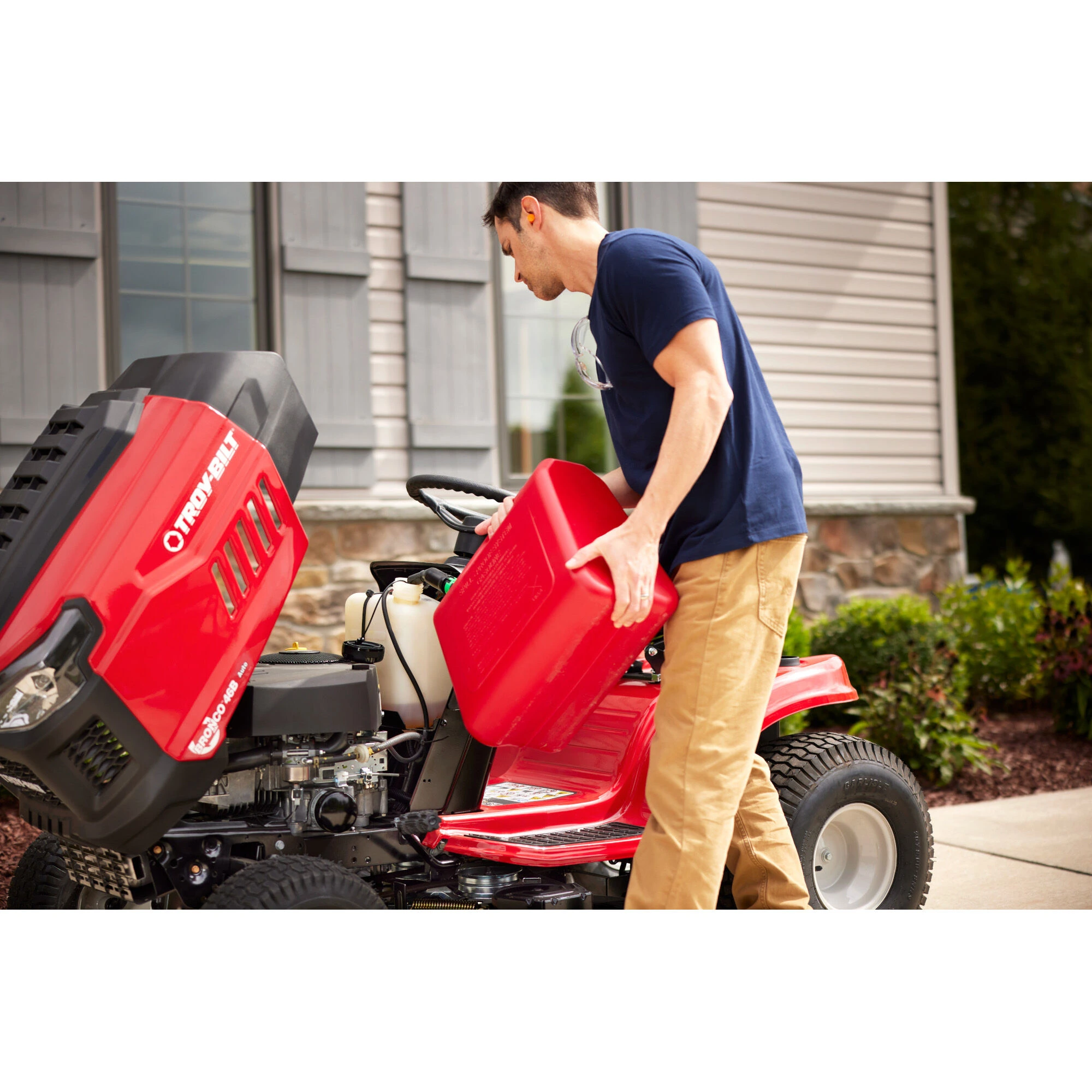 Troy-Bilt Bronco 46 547cc Riding Lawn Mower (13A878BTA66) - view 7