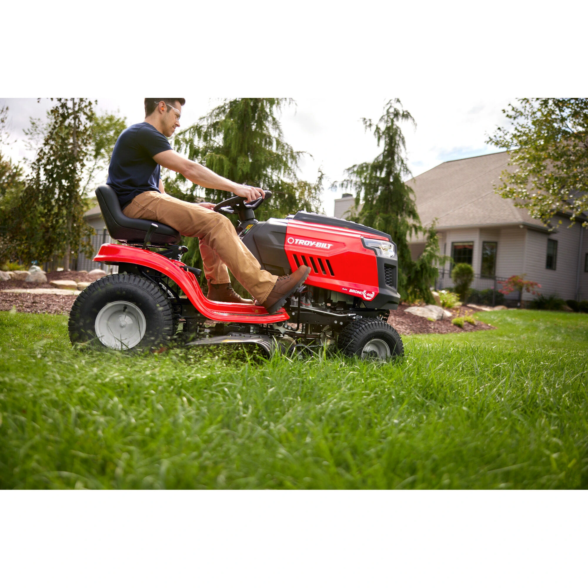 Troy-Bilt Bronco 46 547cc Riding Lawn Mower (13A878BTA66) - view 9